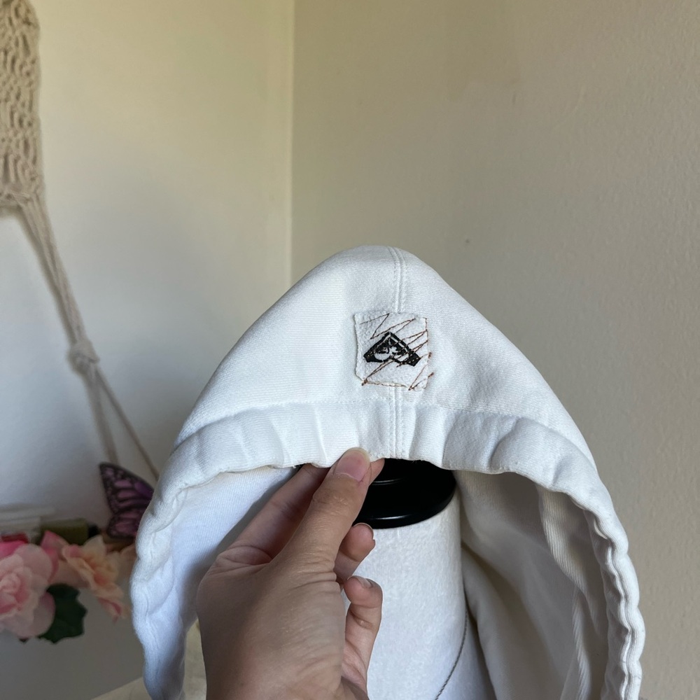 Y2K Roxy White Hoodie - Picture 4 of 8